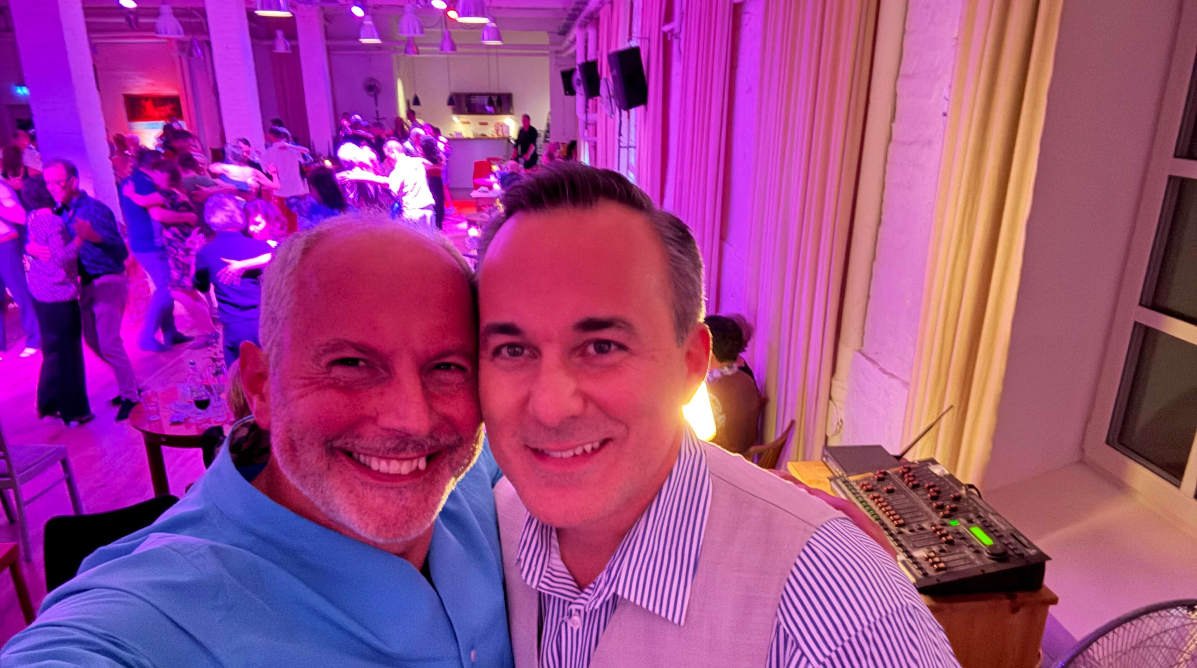 Johannes Kadar DJ at Noche Milonguera at Abrazo Hamburg, 2025